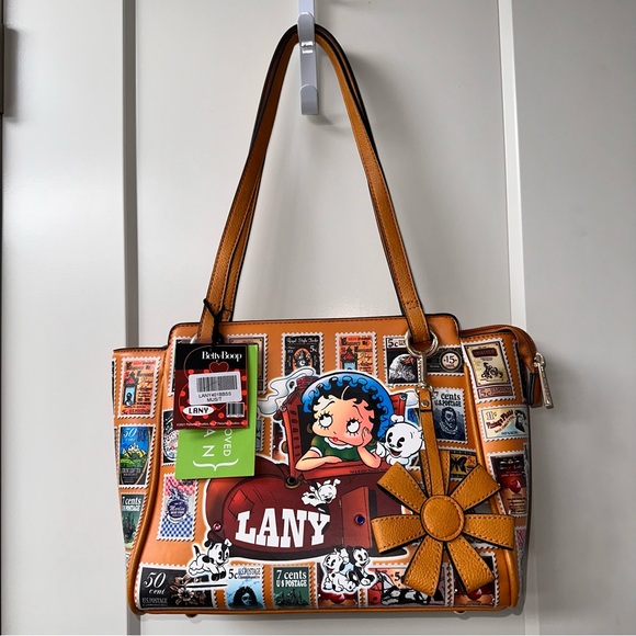 🎉HostPick🎉 Betty Boop LANY Shoulder Bag NWT - RARE, unique postage stamp design - Picture 13 of 16